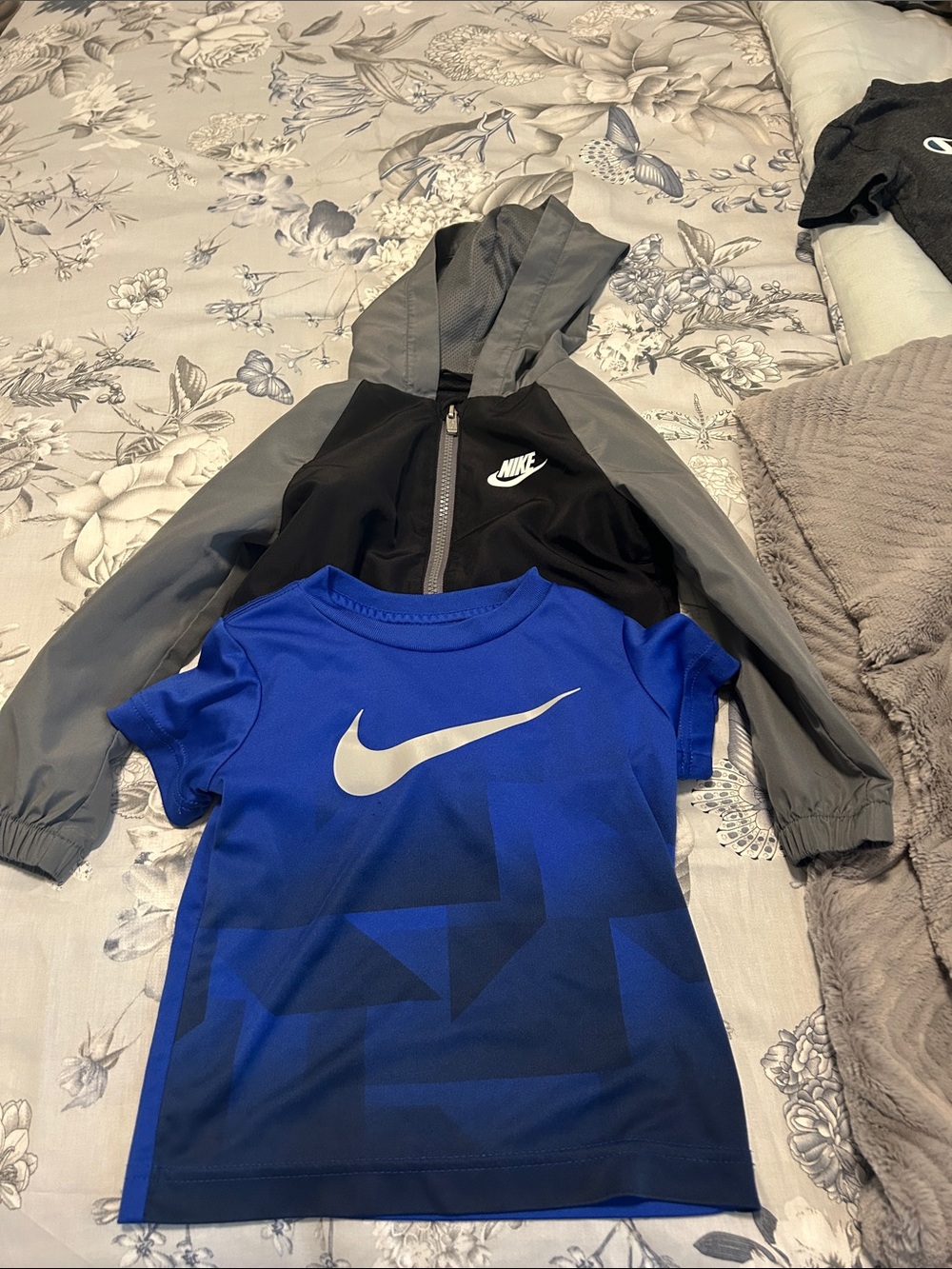 Nike Royal Blue Short Sleeve Tee with White Swoosh & grey windbreaker 2T